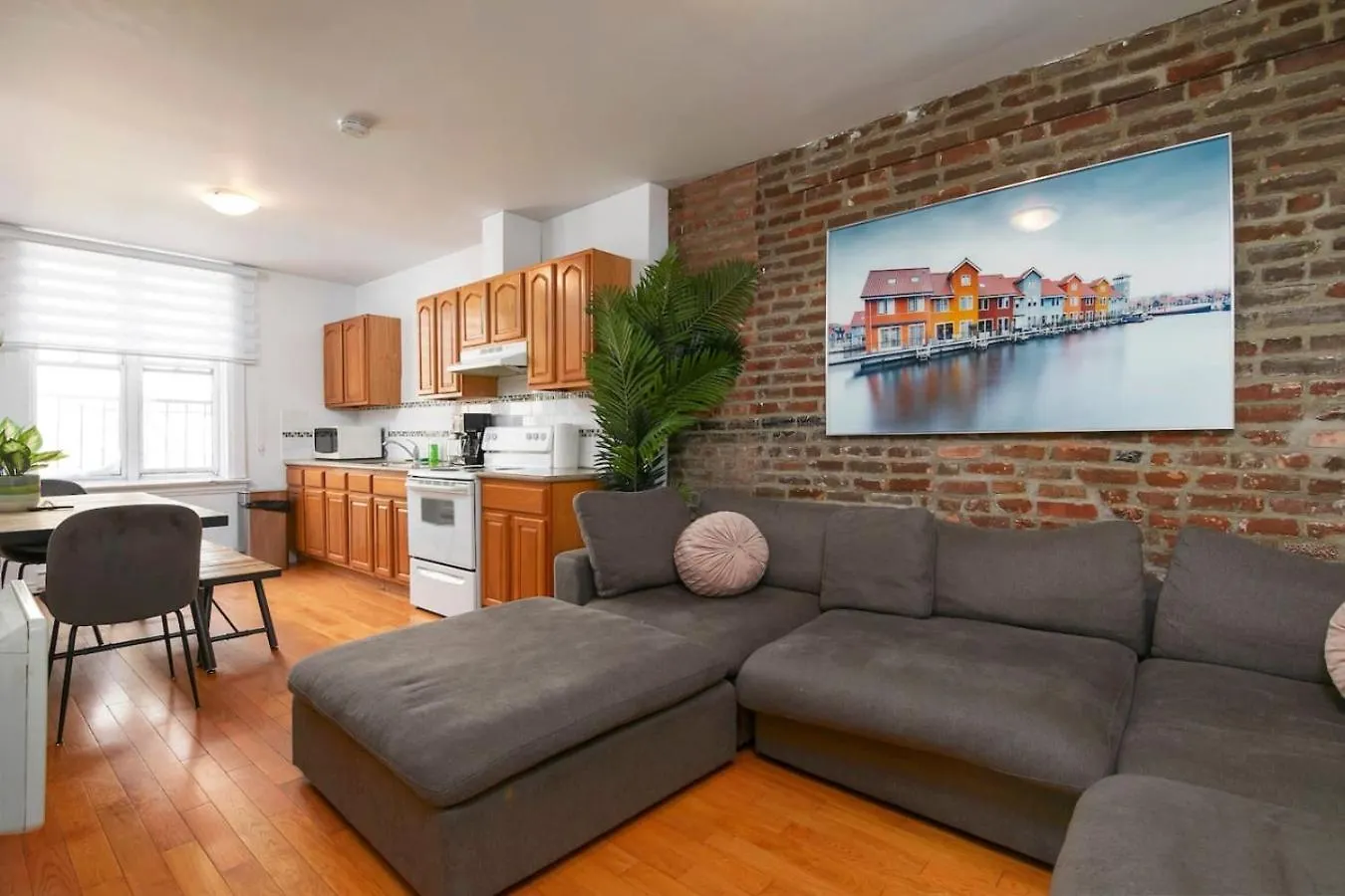 Prime Location Gorgeous 4Br Downtown Mtl Zj2 Apartment Montreal