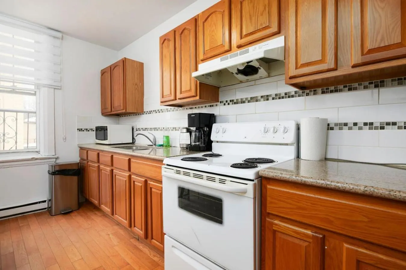 Prime Location Gorgeous 4Br Downtown Mtl Zj2 Apartment Montreal