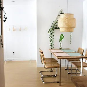 Apartment Marche Jean-talon Suites, Montreal