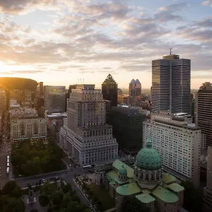 Fairmont The Queen Elizabeth Отель